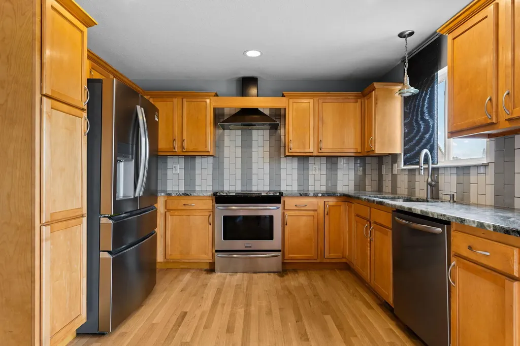 33324 Sand Piper Drive Romulus City MI 48174