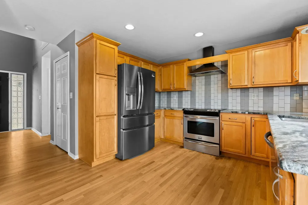 33324 Sand Piper Drive Romulus City MI 48174