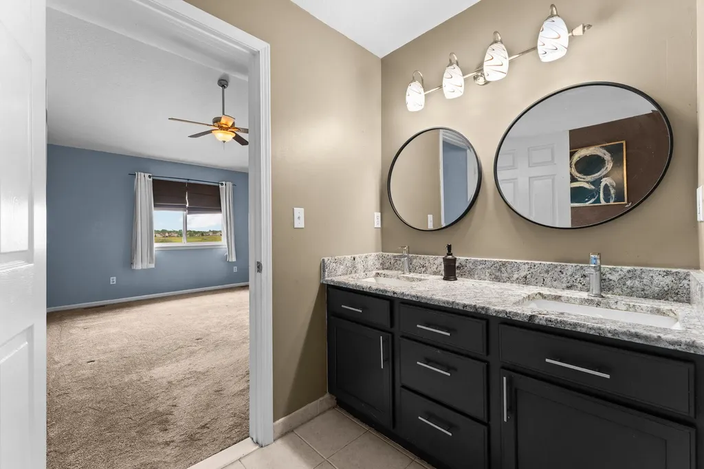 33324 Sand Piper Drive Romulus City MI 48174