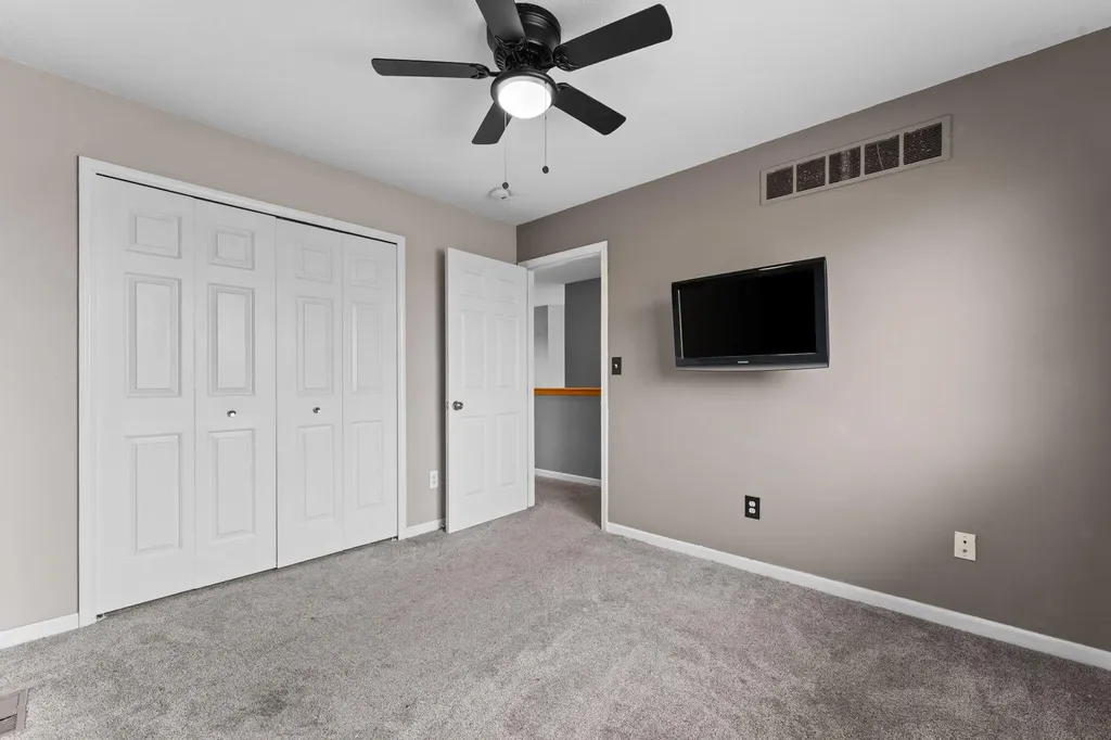 33324 Sand Piper Drive Romulus City MI 48174