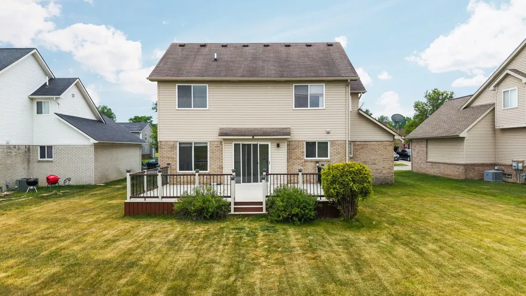 33324 Sand Piper Drive Romulus City MI 48174