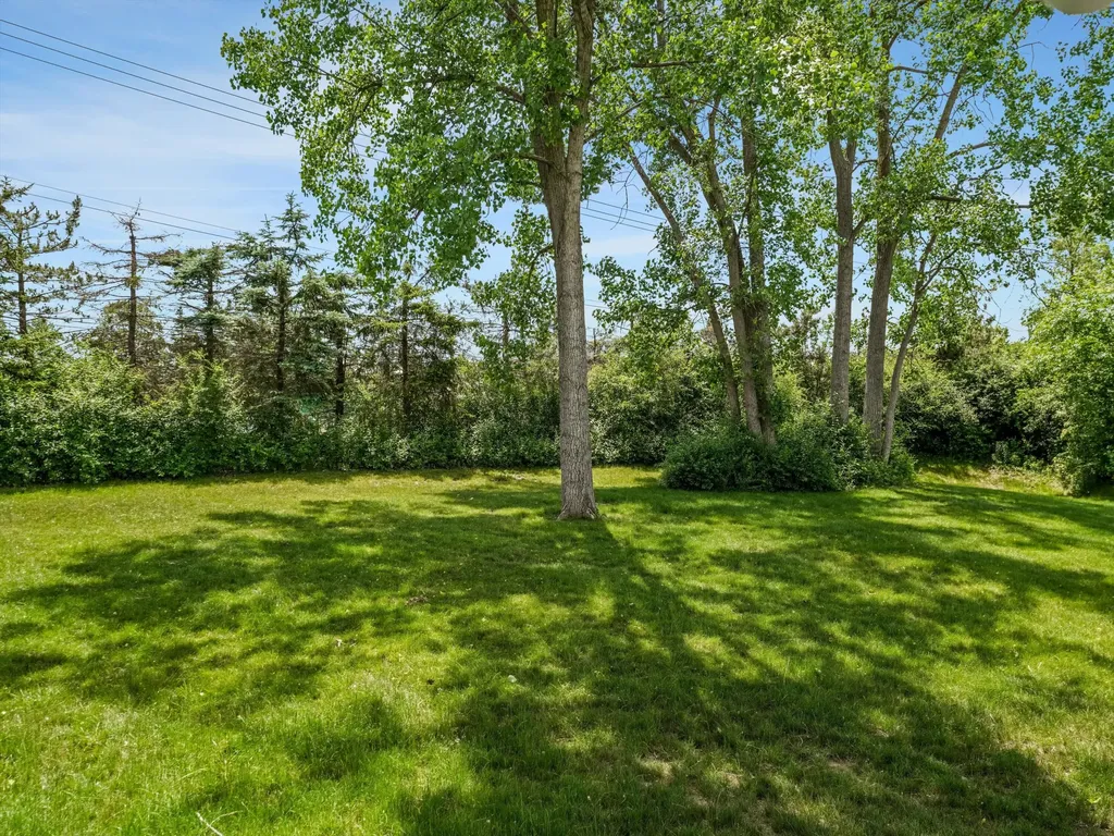 1252 Fieldstone Drive Pontiac City MI 48340