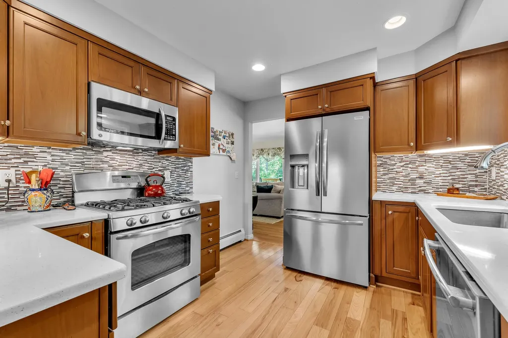 17777 Cavanaugh Lake Road Sylvan Township MI 48118