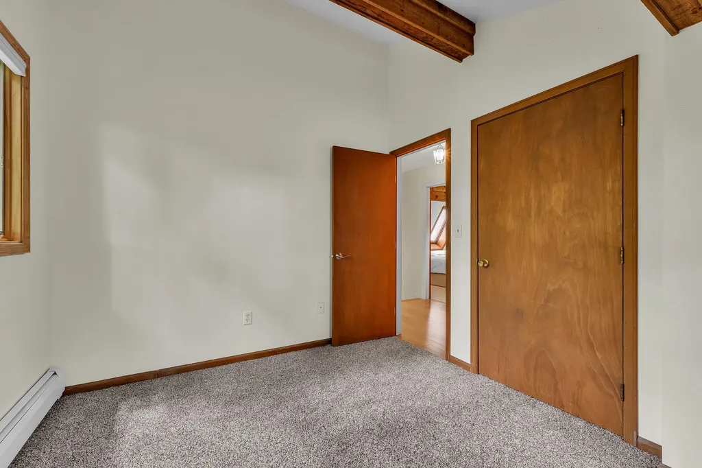 17777 Cavanaugh Lake Road Sylvan Township MI 48118