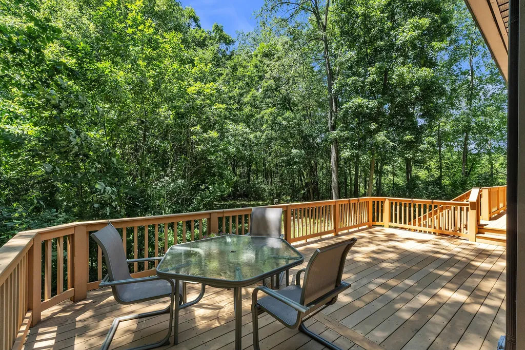 17777 Cavanaugh Lake Road Sylvan Township MI 48118