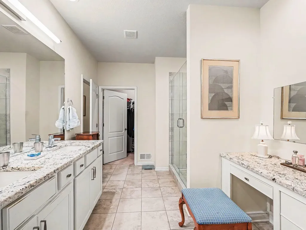 567 Ivyland Street Ann Arbor City MI 48108