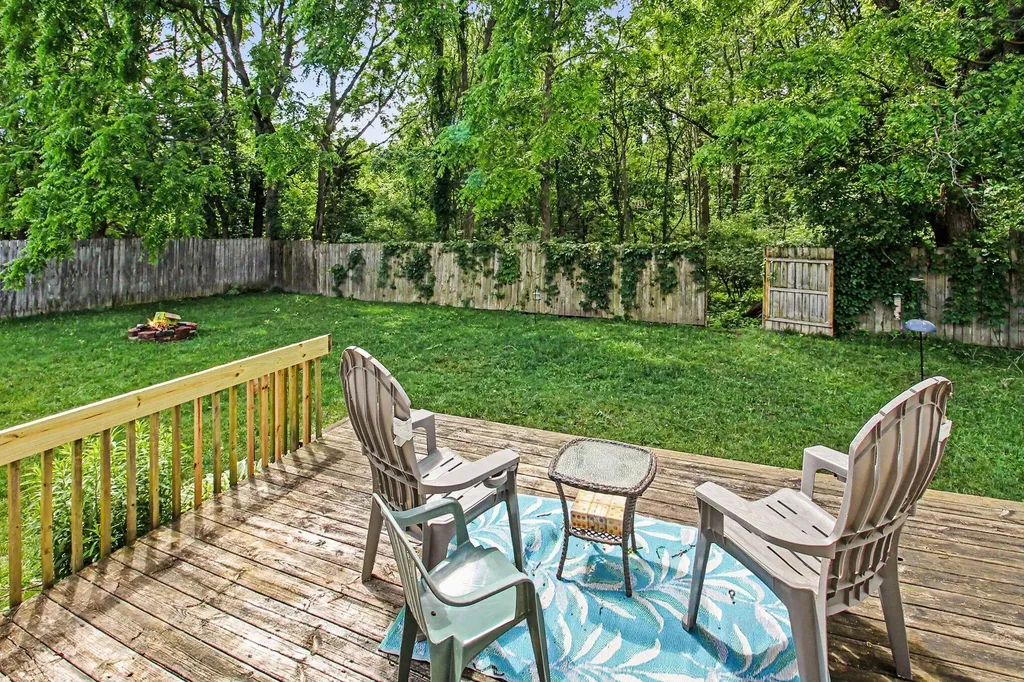 2250 Eads Place Oceola Township MI 48843