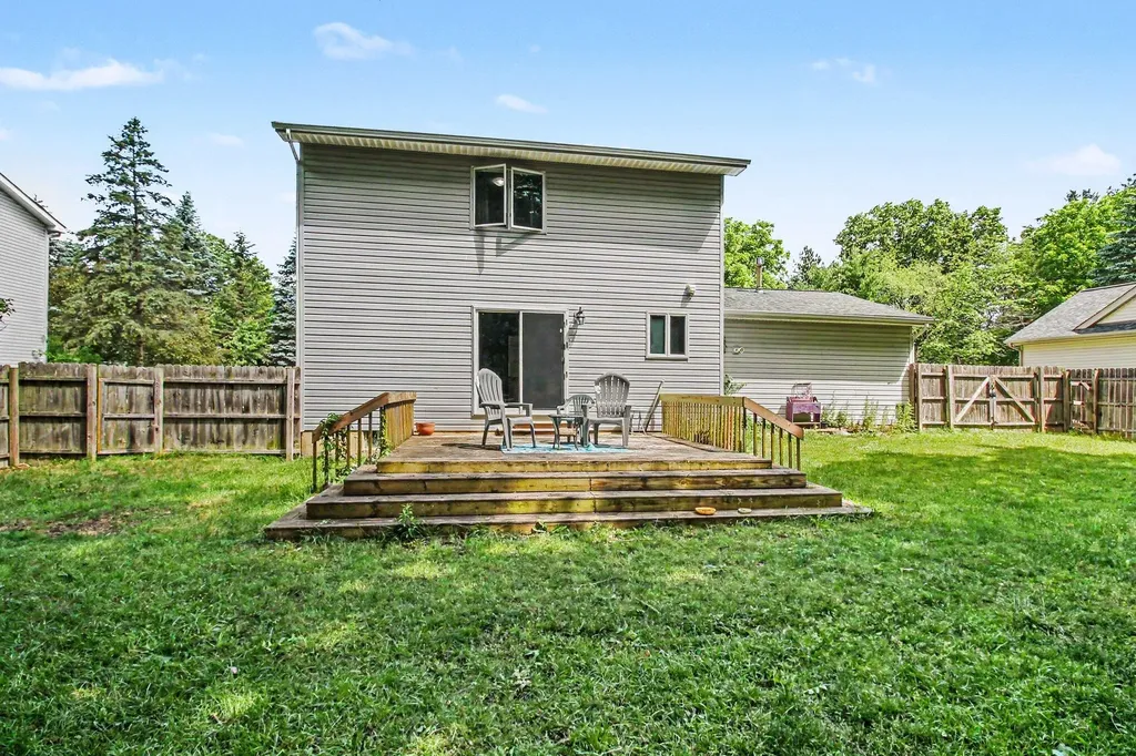 2250 Eads Place Oceola Township MI 48843