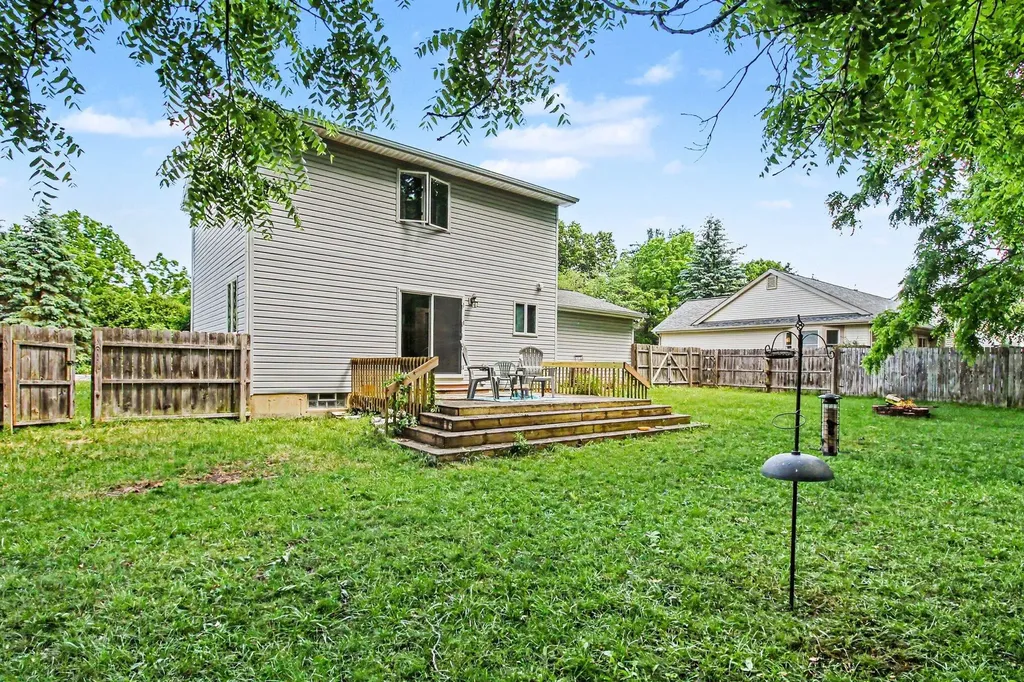 2250 Eads Place Oceola Township MI 48843