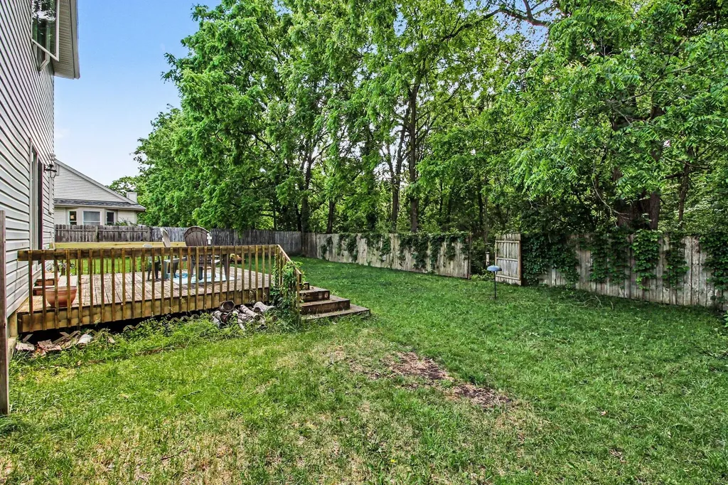 2250 Eads Place Oceola Township MI 48843