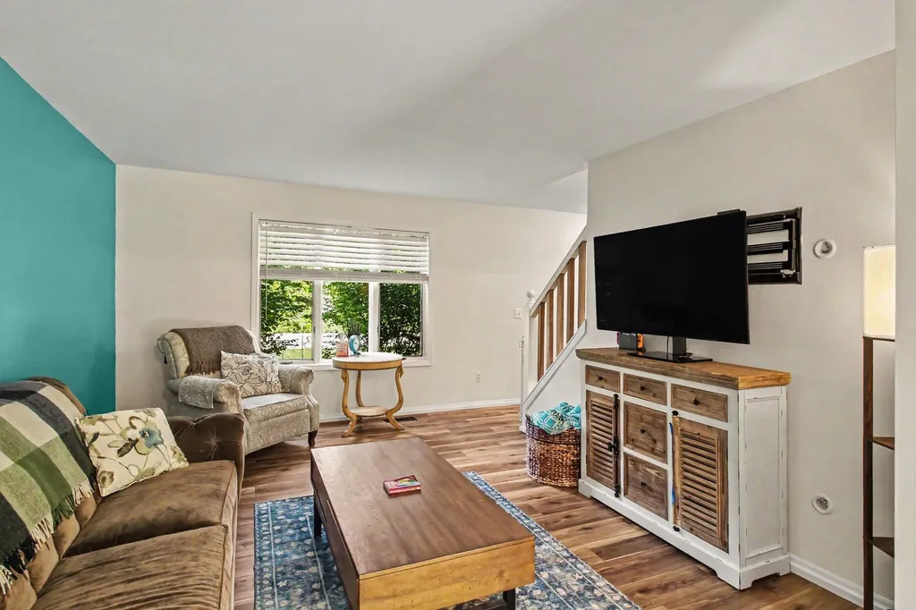 2250 Eads Place Oceola Township MI 48843