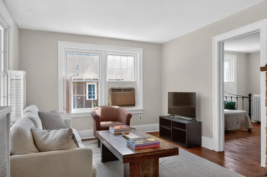1474 Jewett Avenue Ann Arbor City MI 48104