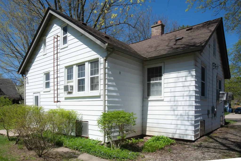 1474 Jewett Avenue Ann Arbor City MI 48104