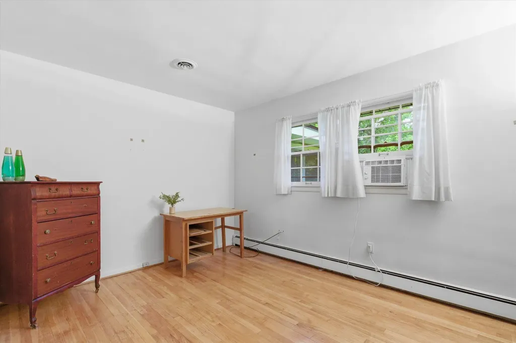 2687 Apple Way Ann Arbor Charter Township MI 48104
