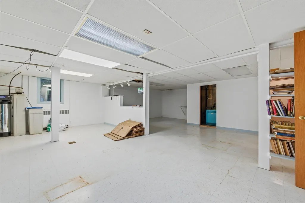 2687 Apple Way Ann Arbor Charter Township MI 48104