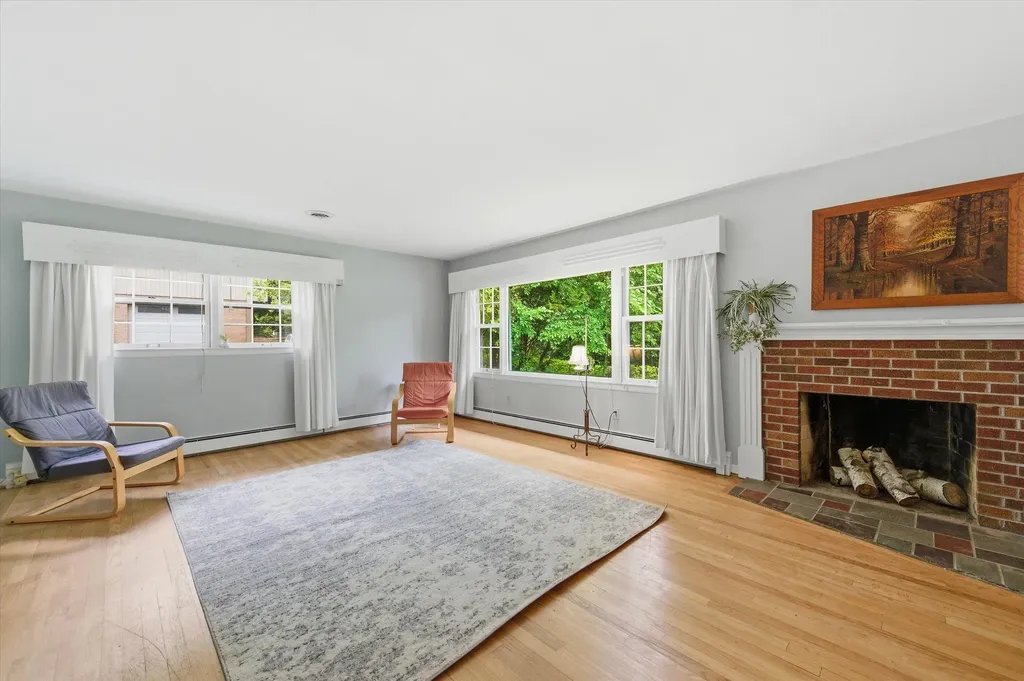 2687 Apple Way Ann Arbor Charter Township MI 48104