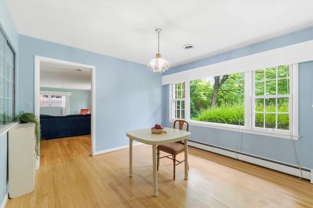 2687 Apple Way Ann Arbor Charter Township MI 48104