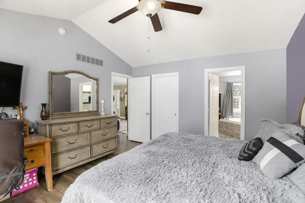 9843 Iosco Ridge Drive Iosco Township MI 48137