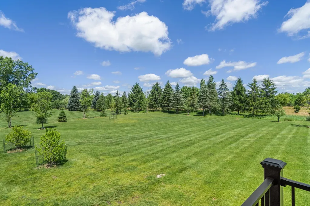 5636 Meadow Lane Superior Charter Township MI 48105