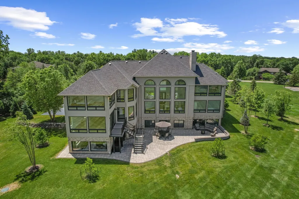 5636 Meadow Lane Superior Charter Township MI 48105