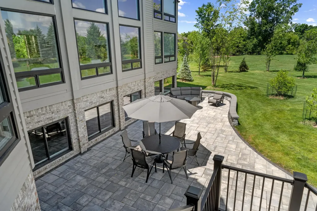 5636 Meadow Lane Superior Charter Township MI 48105