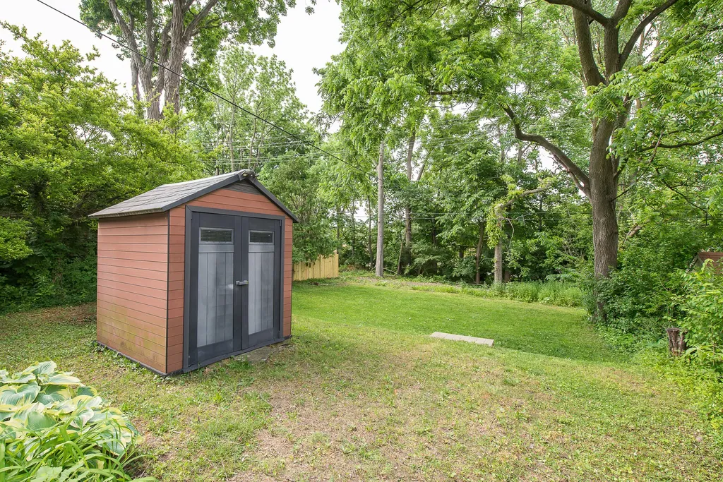 1320 Collegewood Street Ypsilanti City MI 48197
