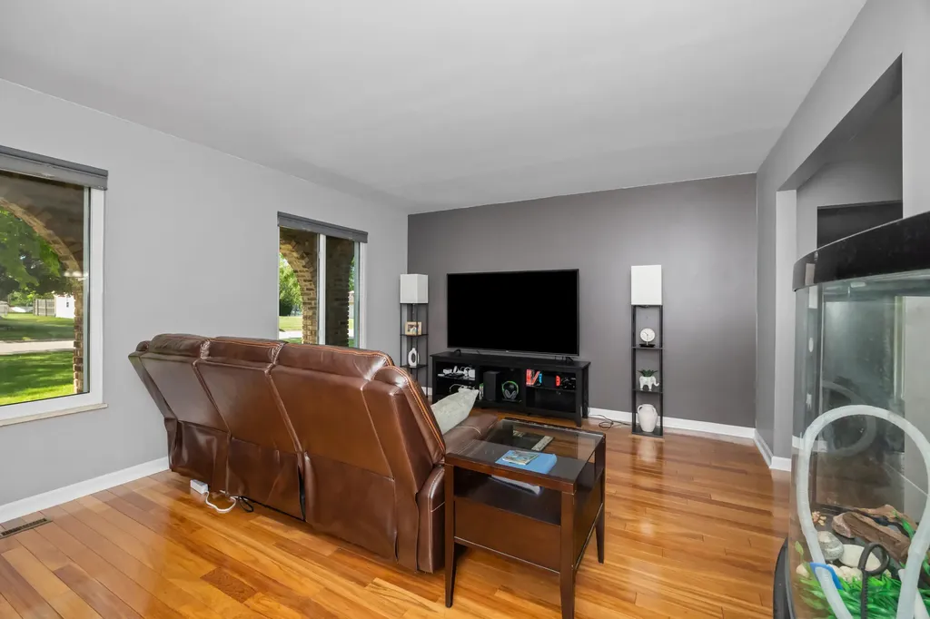 1121 Hollyhock Drive Grand Blanc Charter Township MI 48439