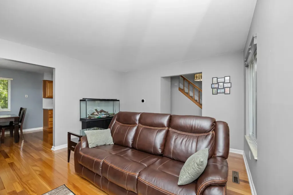 1121 Hollyhock Drive Grand Blanc Charter Township MI 48439