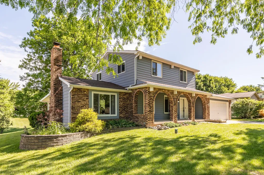 1121 Hollyhock Drive Grand Blanc Charter Township MI 48439