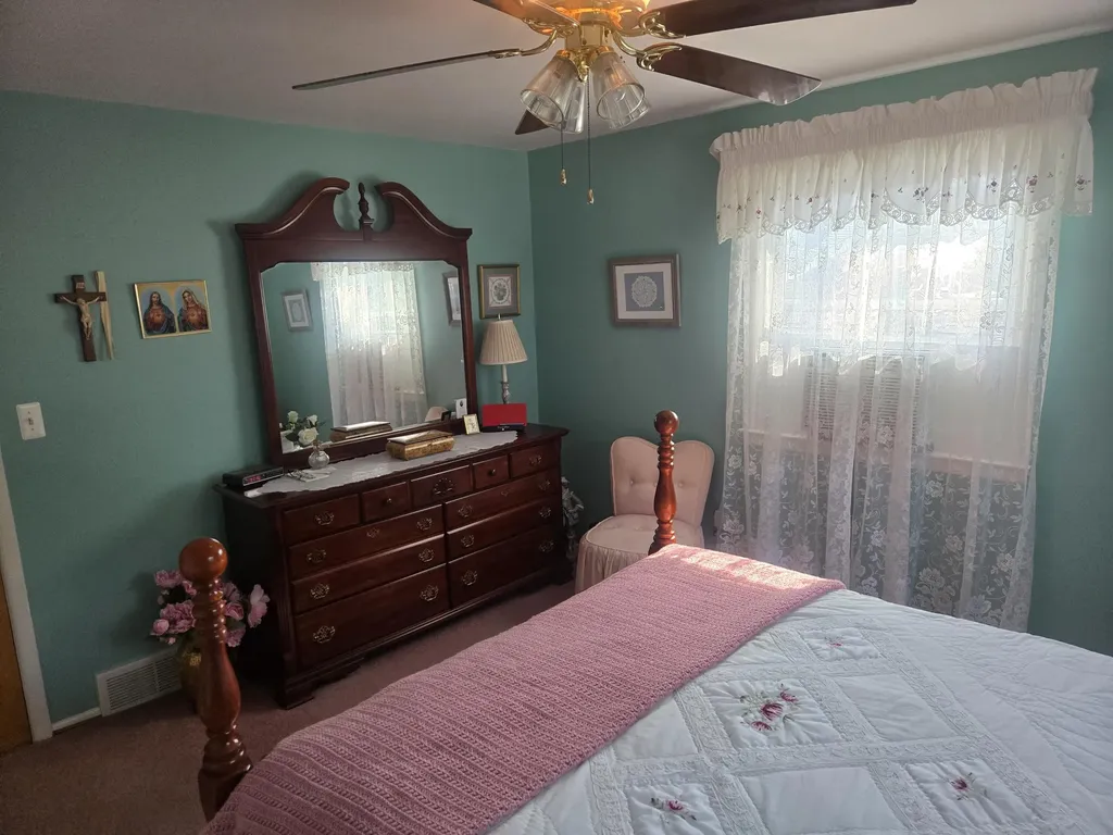 120 E Houstonia Avenue Royal Oak City MI 48073