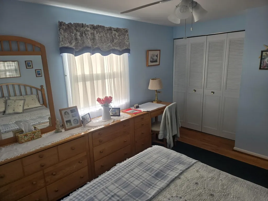 120 E Houstonia Avenue Royal Oak City MI 48073