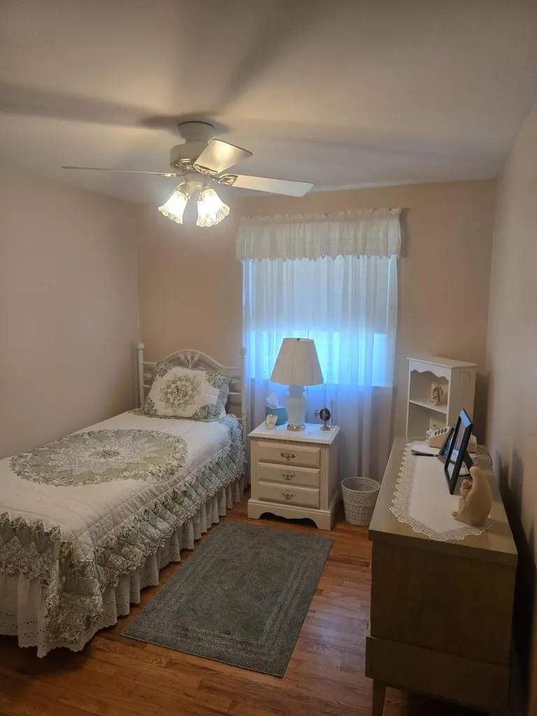 120 E Houstonia Avenue Royal Oak City MI 48073