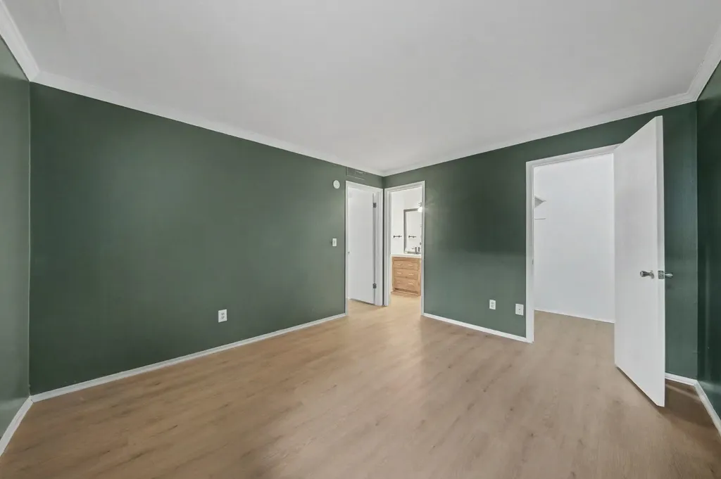 300 Briarcrest Drive Ann Arbor City MI 48104