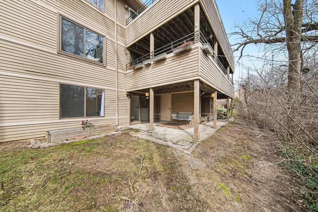 300 Briarcrest Drive Ann Arbor City MI 48104