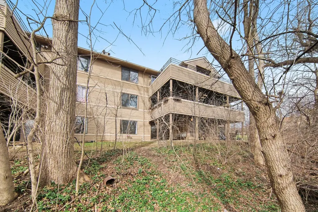 300 Briarcrest Drive Ann Arbor City MI 48104