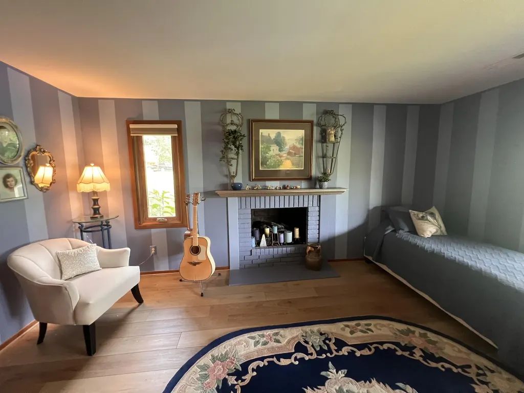 3010 Loon Lake Shores Road Waterford Charter Township MI 48329