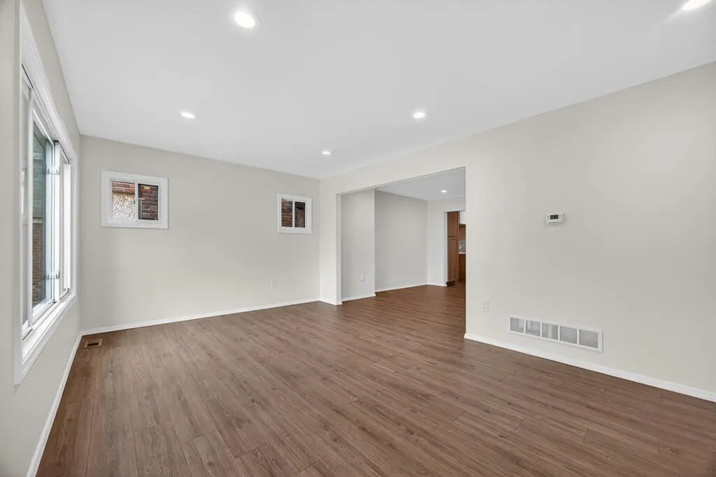 16684 Woodingham Drive Detroit City MI 48221