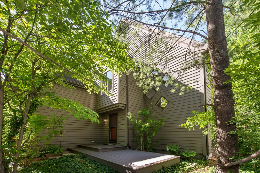 555 Glendale Circle Ann Arbor City MI 48103
