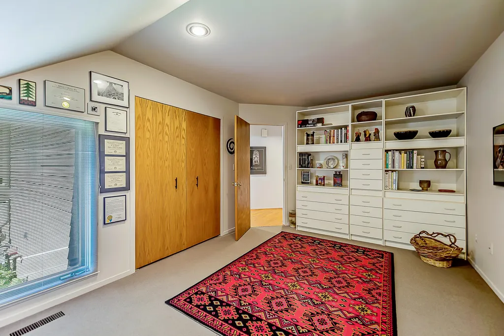 555 Glendale Circle Ann Arbor City MI 48103