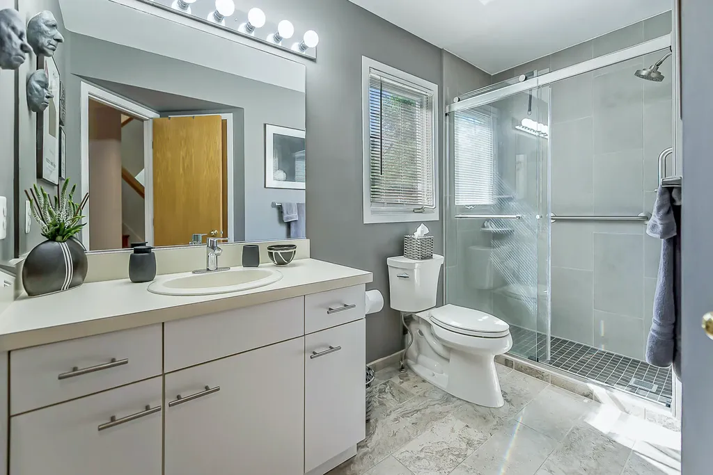 555 Glendale Circle Ann Arbor City MI 48103