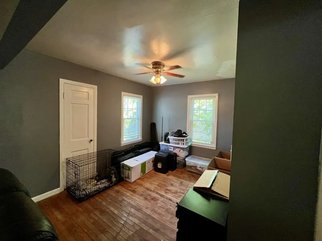 181 S Marshall Street Pontiac City MI 48342