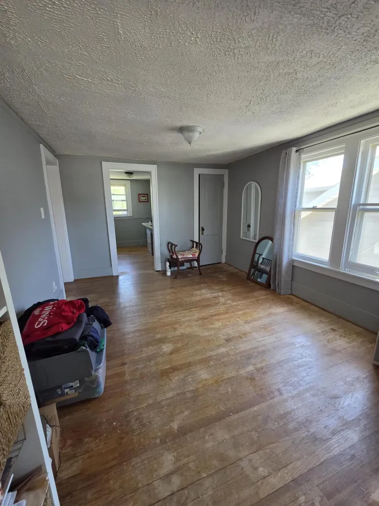 24647 Dunning Street Dearborn City MI 48124