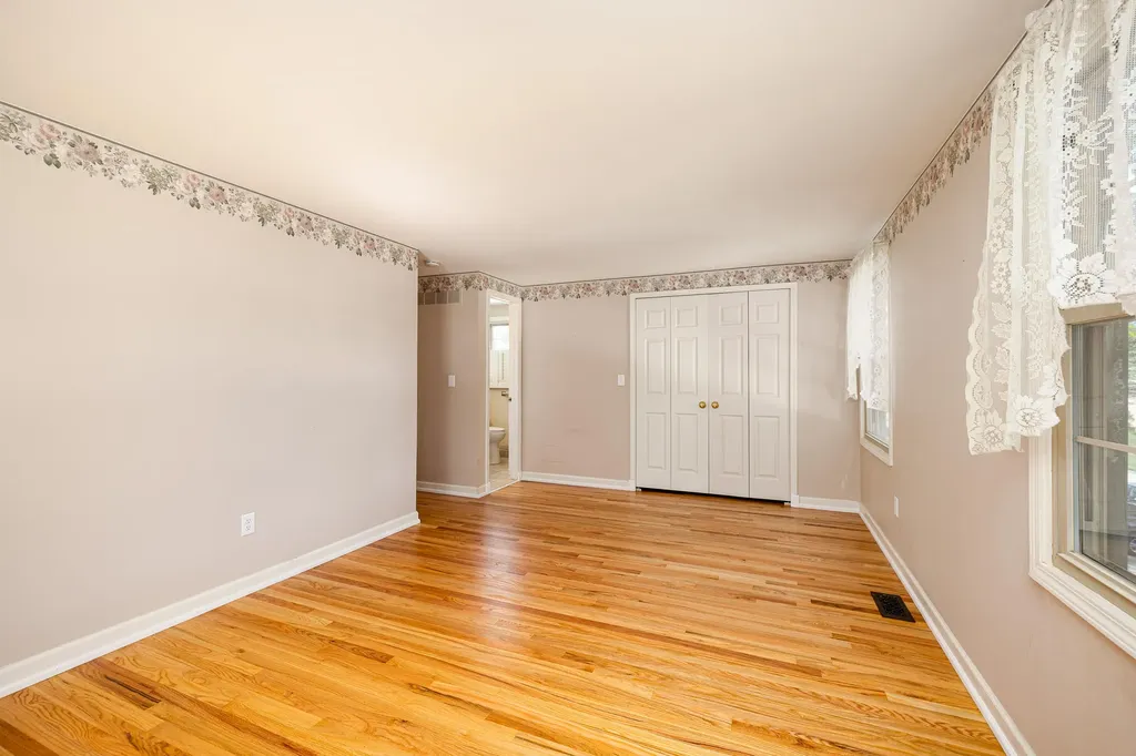 41826 Sunnydale Lane Northville Township MI 48168