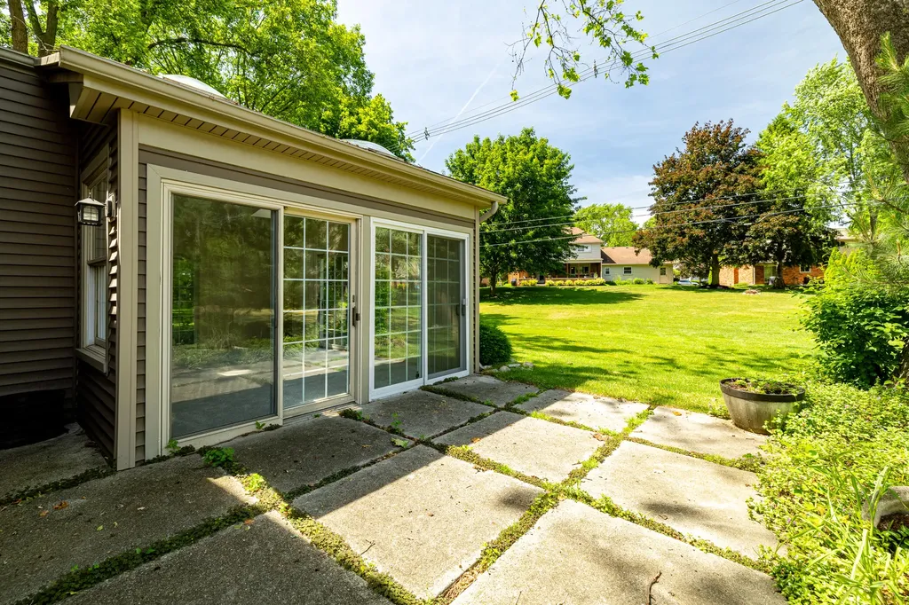 41826 Sunnydale Lane Northville Township MI 48168