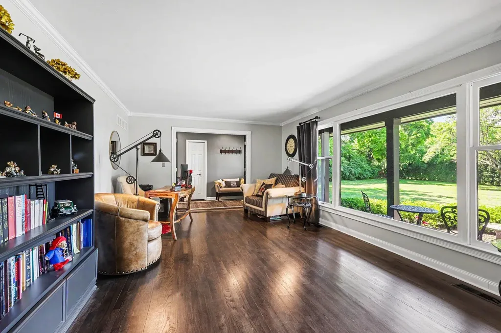 1145 W Bemis Road York Charter Township MI 48176