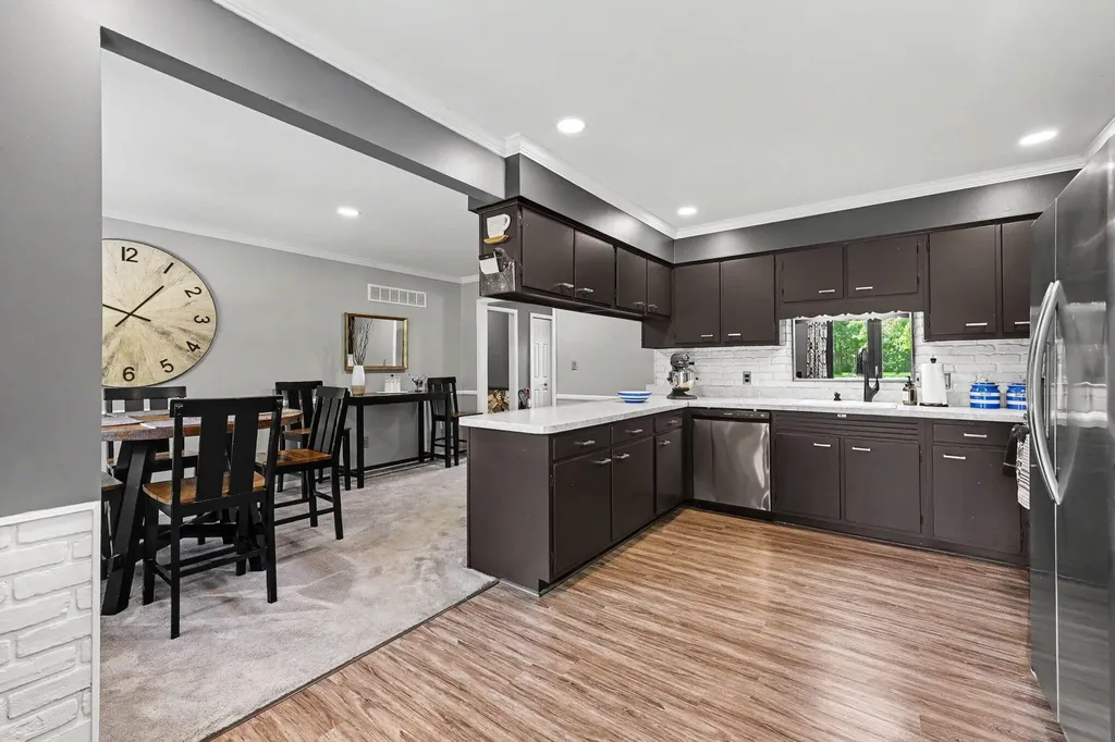1145 W Bemis Road York Charter Township MI 48176