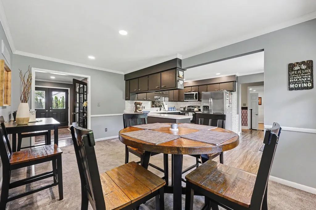 1145 W Bemis Road York Charter Township MI 48176