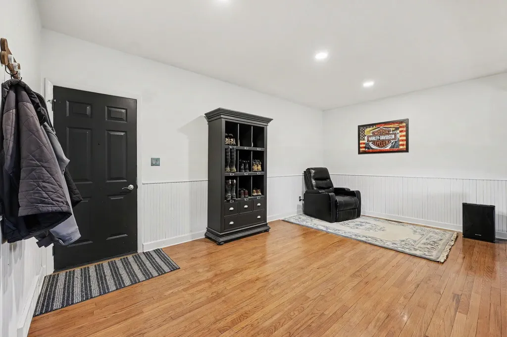 1145 W Bemis Road York Charter Township MI 48176