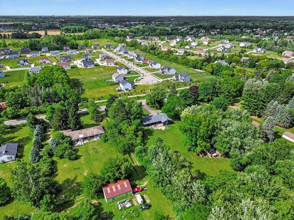1145 W Bemis Road York Charter Township MI 48176