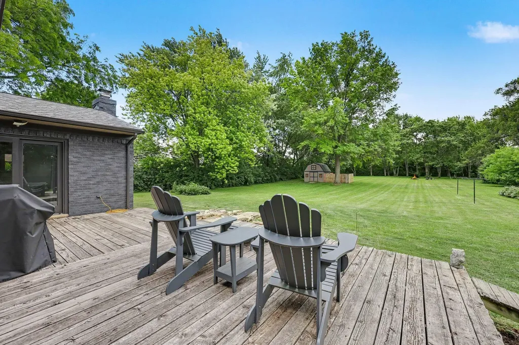 1145 W Bemis Road York Charter Township MI 48176